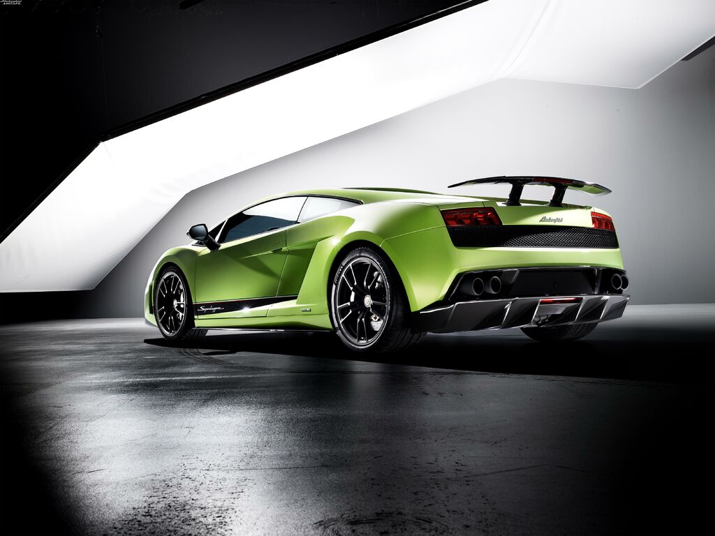 lp570-4 3-4 back 40x30 : lp570-4_3-4_back_40x30.jpg